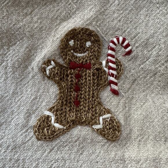 Potterybarn Gingerbread Embroidered Napkins Set of 4 20x20 - Picture 3 of 8